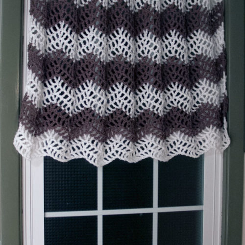 Chevron crochet curtain
